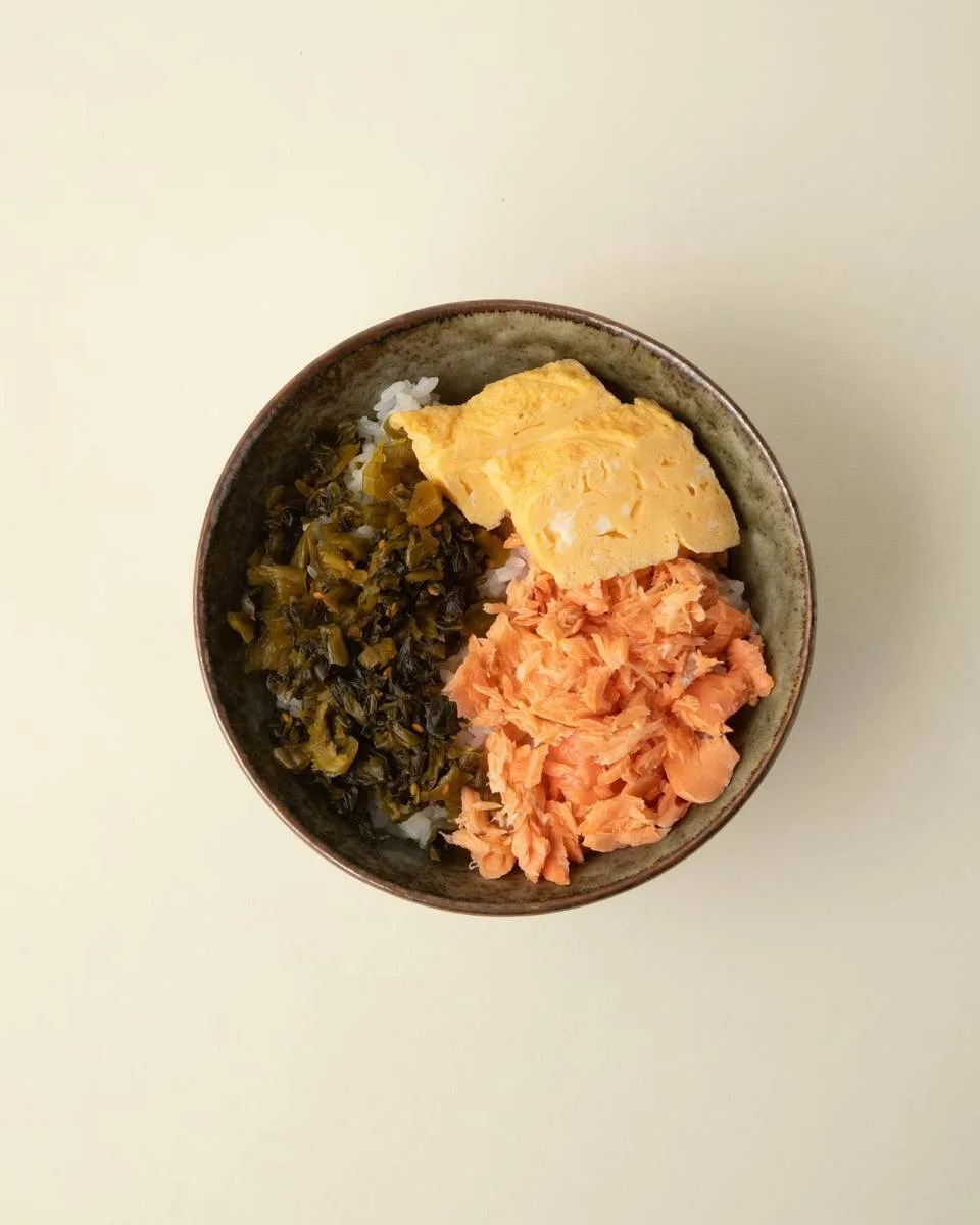 三色丼